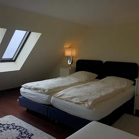 Flying Dutchman Apartment